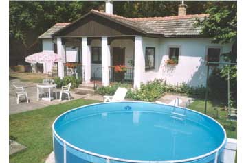 Tšehhi Vabariik Chata Týn nad Vltavou, Eksterjöör